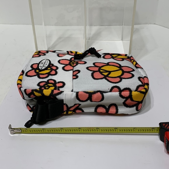 White floral canvas crossbody - Picture 11 of 12